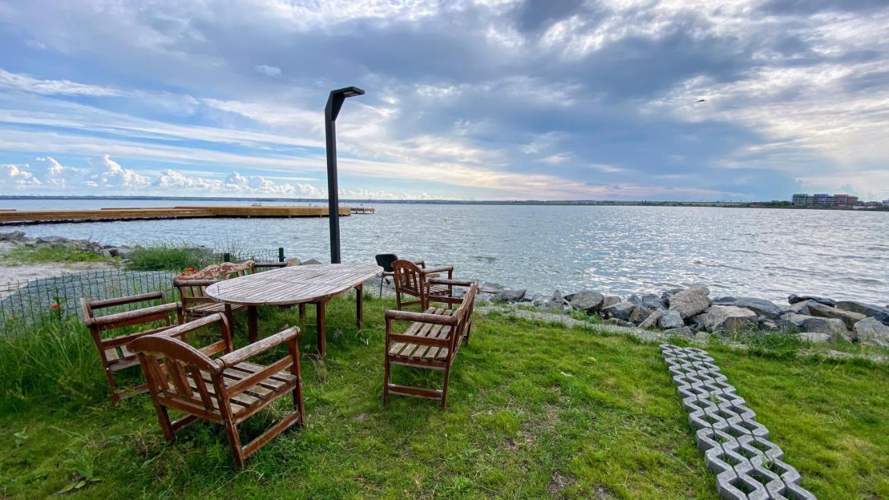 Myosotis Mamaia By The Lake Extérieur photo